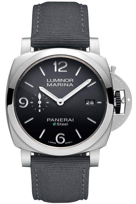 panerai luminor marina size